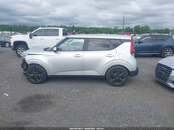 2021 KIA SOUL S