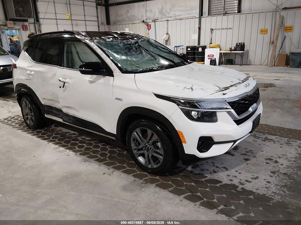 2022 KIA SELTOS S