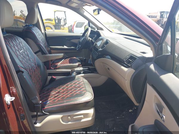 2022 HONDA PILOT AWD TOURING 8 PASSENGER