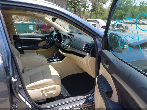 2019 TOYOTA HIGHLANDER XLE
