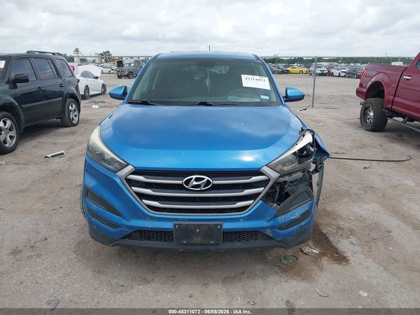 2017 HYUNDAI TUCSON SE
