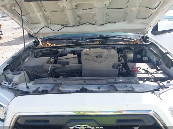 2016 TOYOTA TACOMA SR5 V6