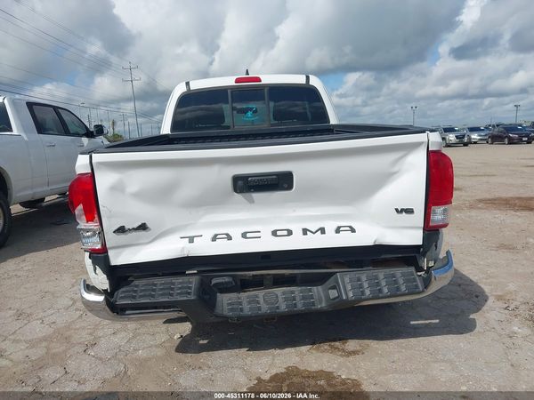 2016 TOYOTA TACOMA SR5 V6