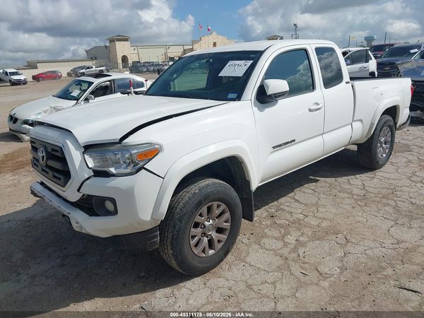 2016 TOYOTA TACOMA SR5 V6