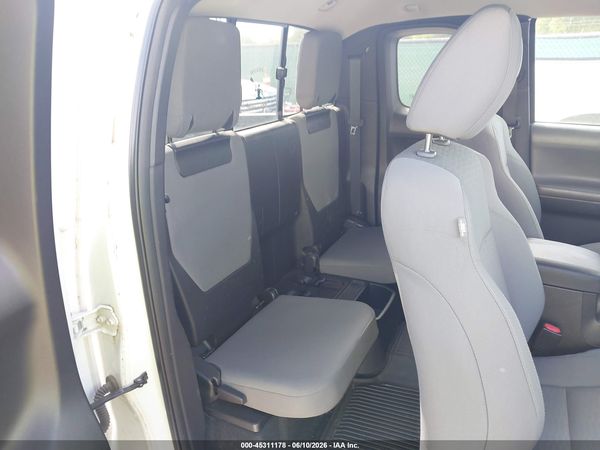 2016 TOYOTA TACOMA SR5 V6