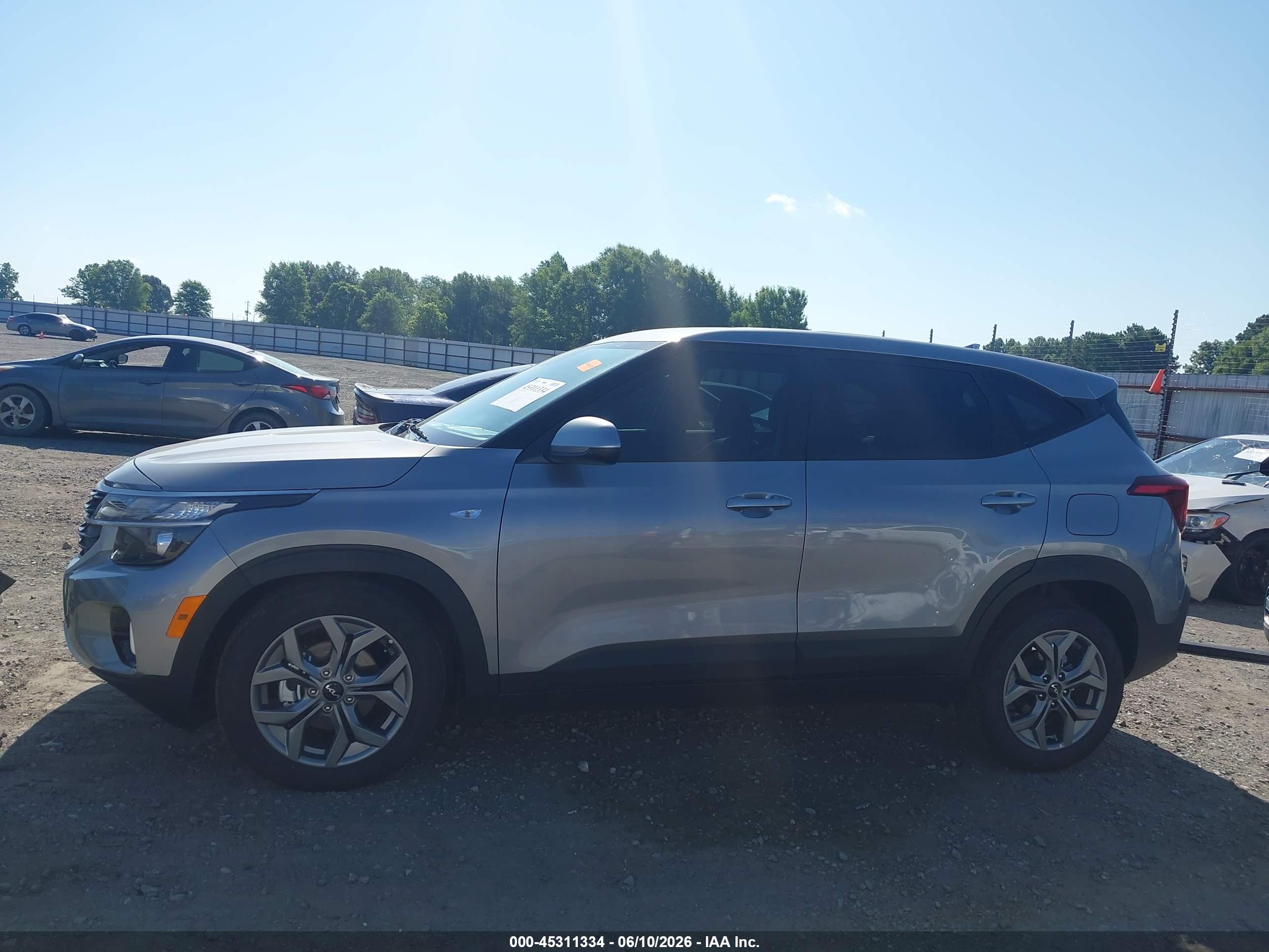 2026 KIA SELTOS LX