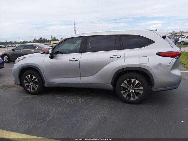 2020 TOYOTA HIGHLANDER XLE
