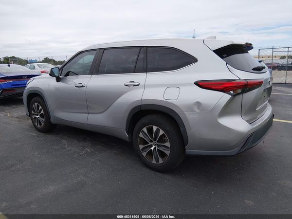 2020 TOYOTA HIGHLANDER XLE