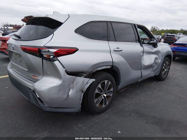 2020 TOYOTA HIGHLANDER XLE