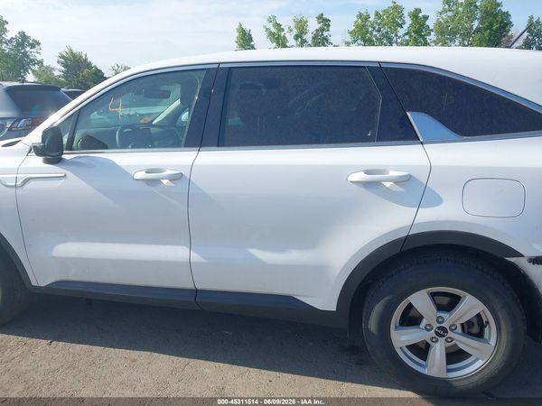 2023 KIA SORENTO LX