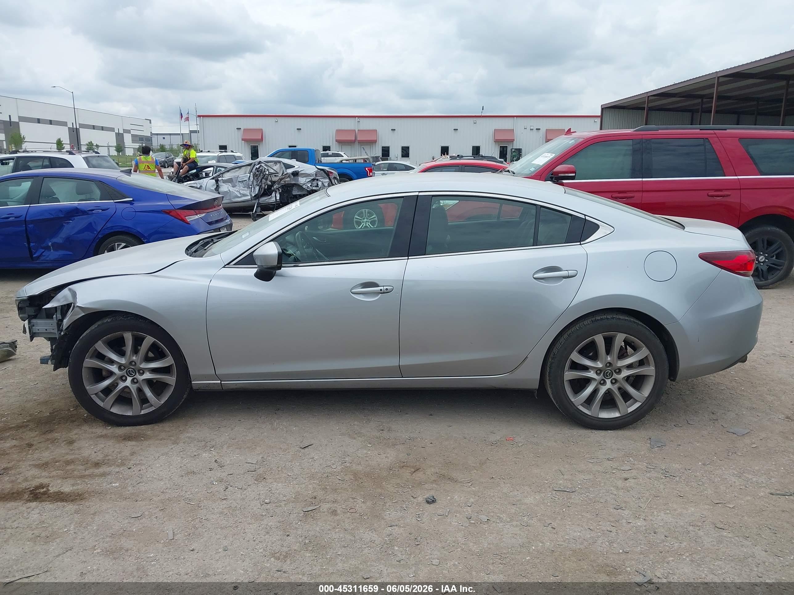 2017 MAZDA MAZDA6 TOURING