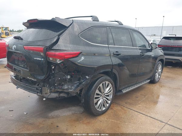 2021 TOYOTA HIGHLANDER HYBRID PLATINUM
