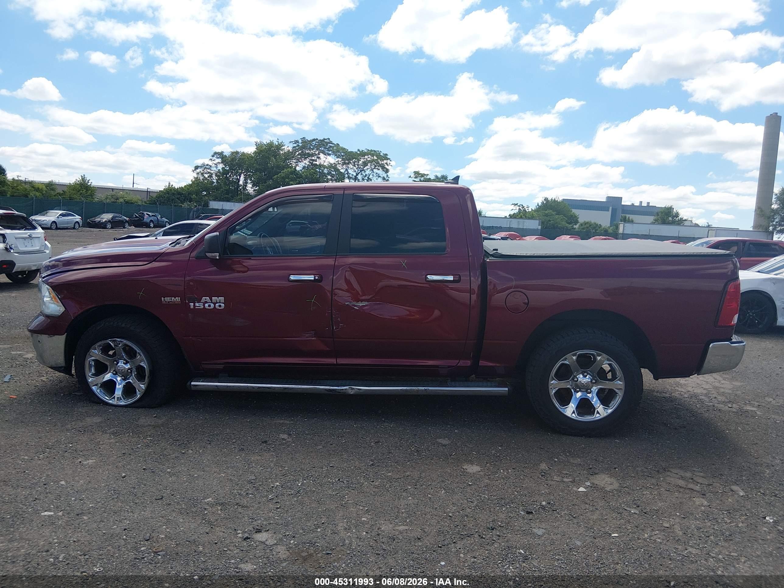 2017 RAM 1500 LONE STAR  4X4 5'7 BOX