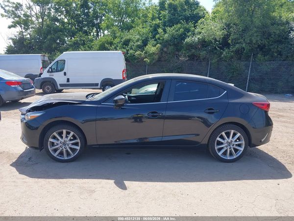 2017 MAZDA MAZDA3 TOURING
