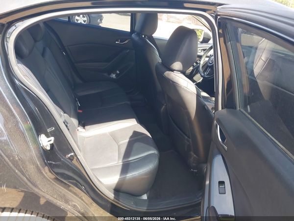 2017 MAZDA MAZDA3 TOURING