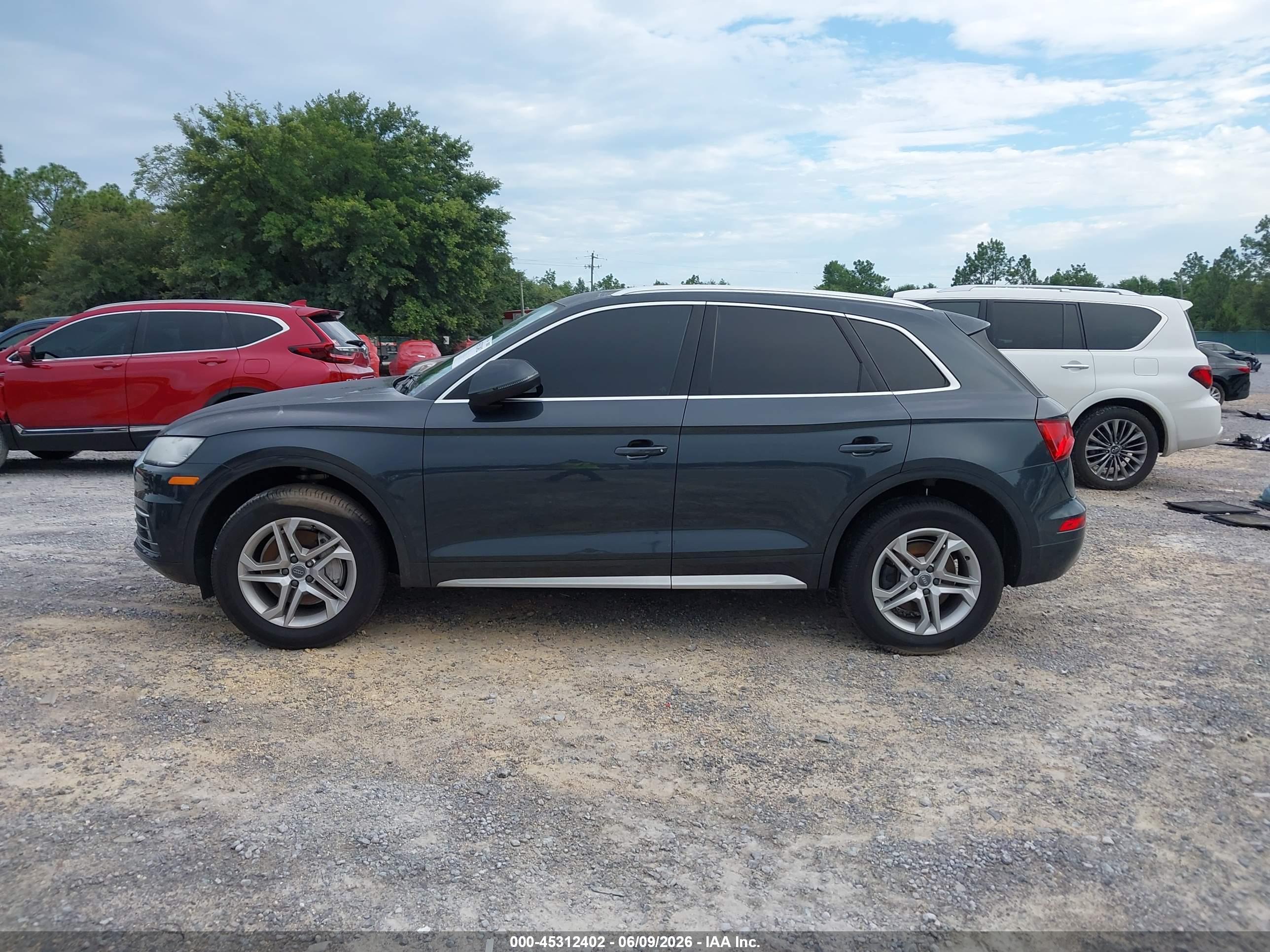 2018 AUDI Q5