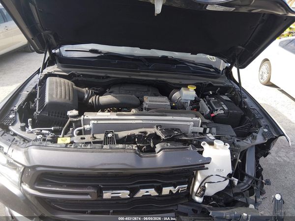 2022 RAM 1500 LARAMIE  4X4 5'7 BOX