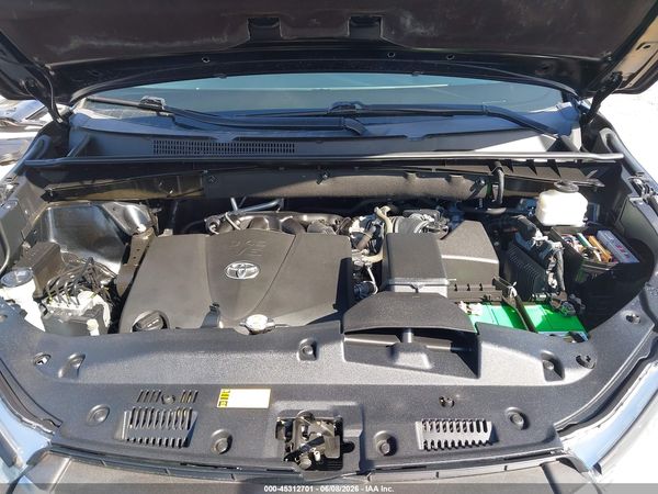 2019 TOYOTA HIGHLANDER XLE
