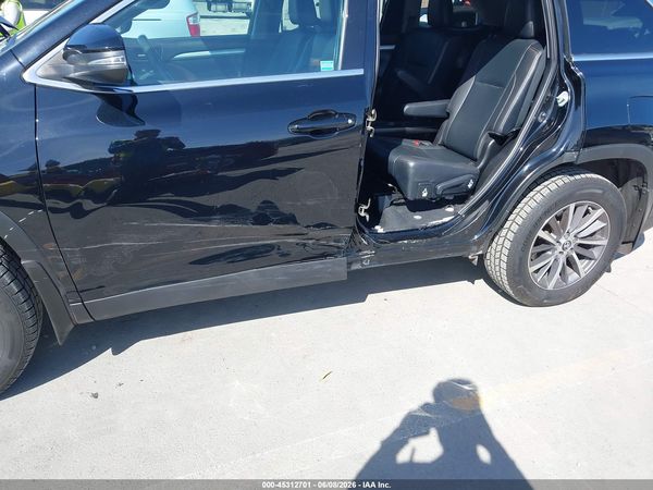 2019 TOYOTA HIGHLANDER XLE