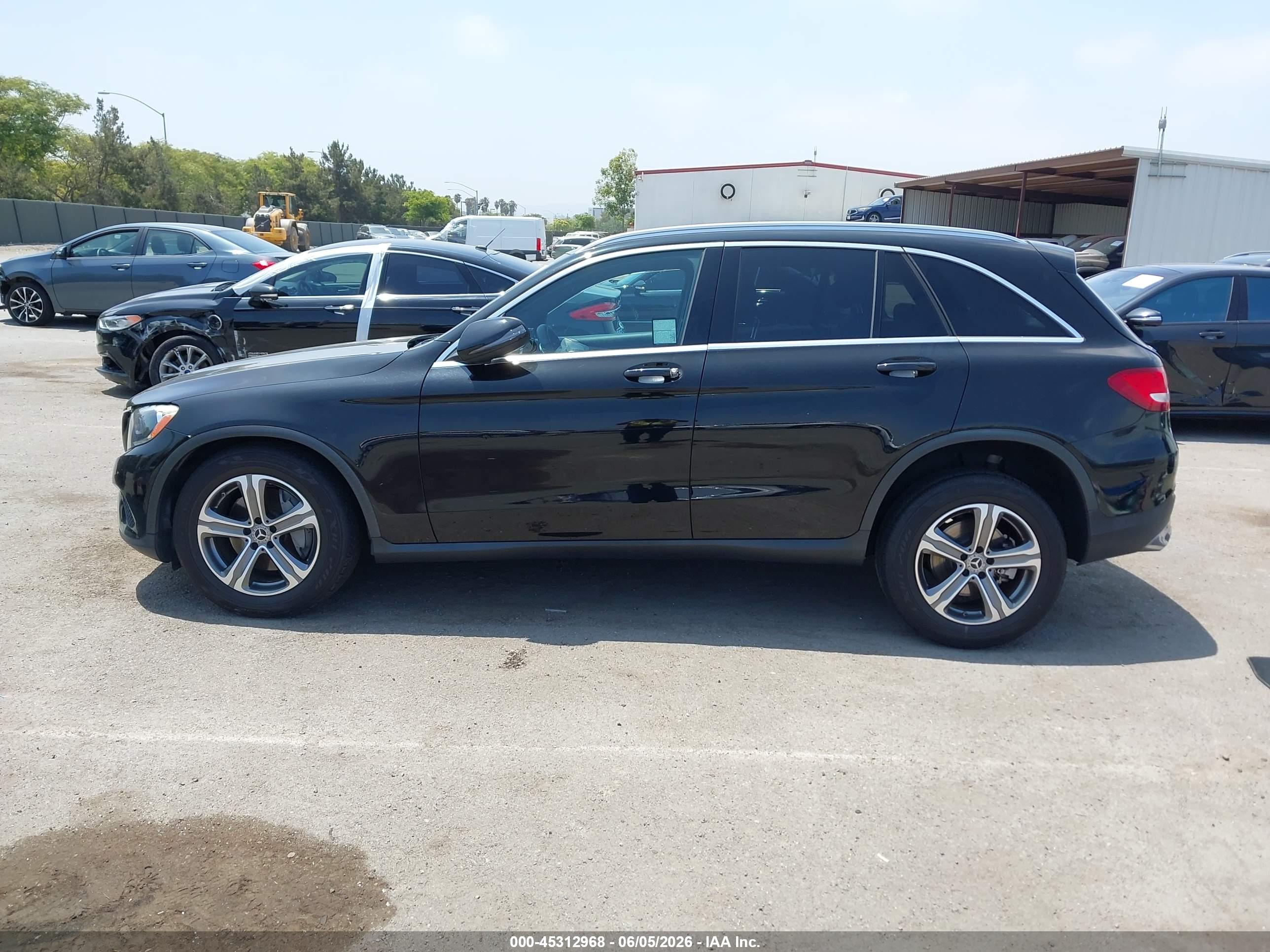 2019 MERCEDES-BENZ GLC 300 GLC300