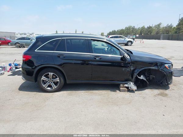 2019 MERCEDES-BENZ GLC 300 GLC300