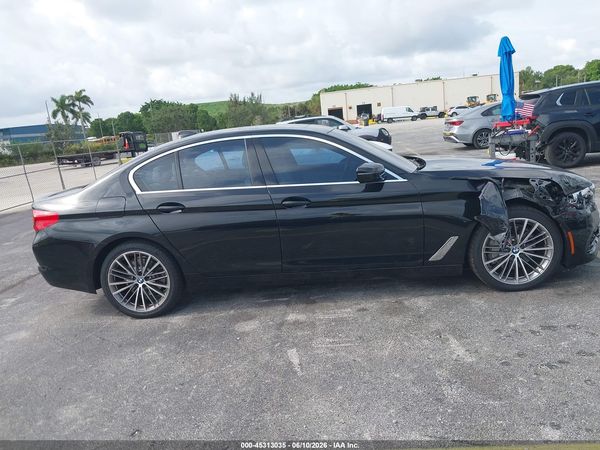 2019 BMW 530I