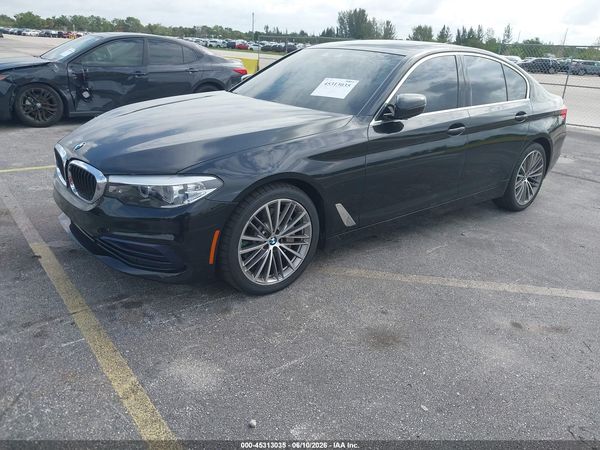 2019 BMW 530I