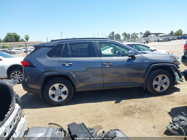 2020 TOYOTA RAV4 HYBRID XLE