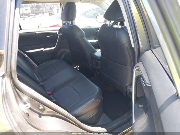 2020 TOYOTA RAV4 HYBRID XLE