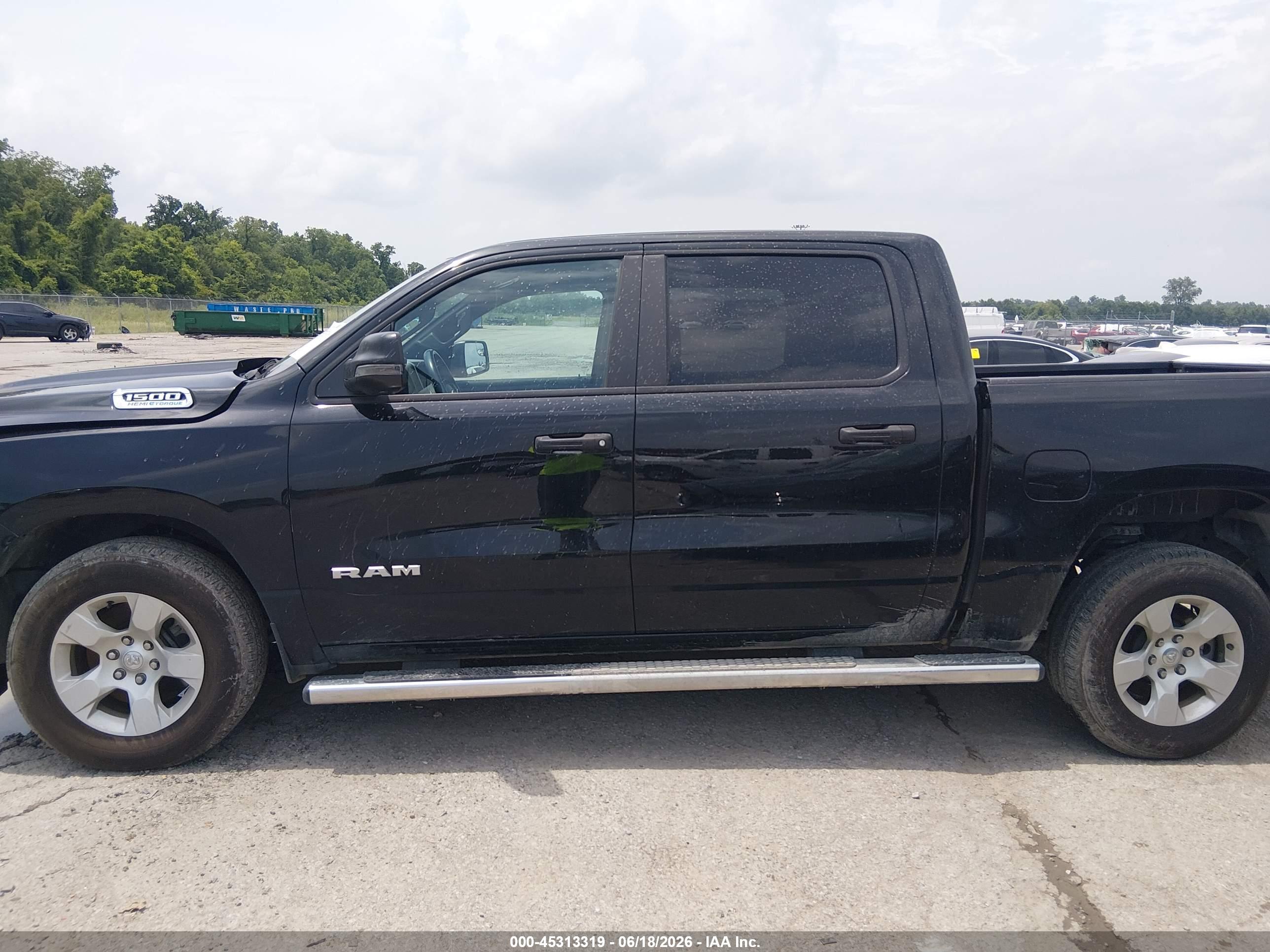 2023 RAM 1500 BIG HORN  4X2 5'7 BOX