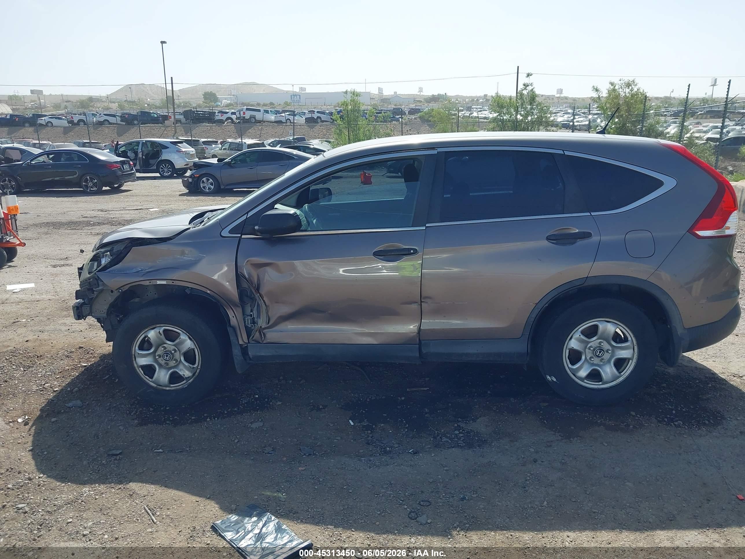 2013 HONDA CR-V LX
