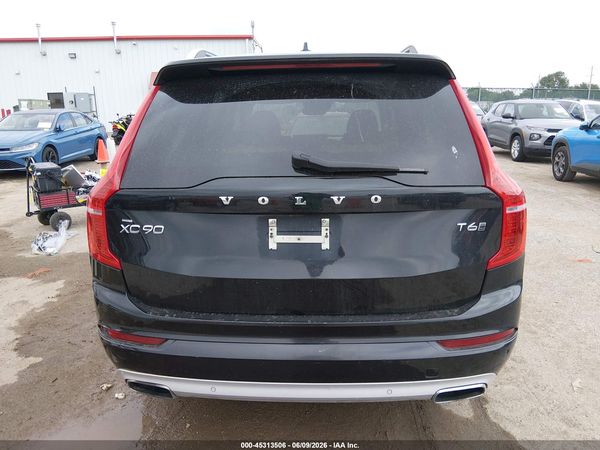 2016 VOLVO XC90 T6 MOMENTUM