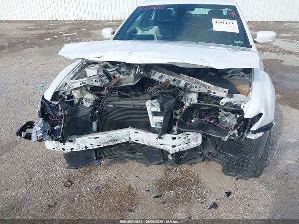 2015 CHRYSLER 300 300S — I6