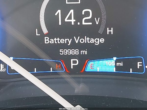 2015 CHRYSLER 300 300S — I118