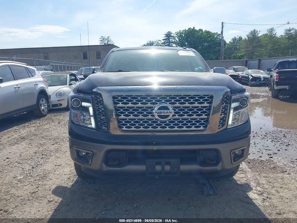 2018 NISSAN TITAN PLATINUM RESERVE
