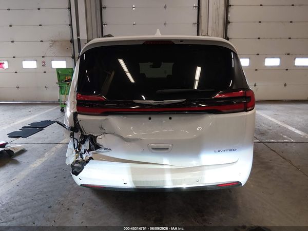 2022 CHRYSLER PACIFICA LIMITED