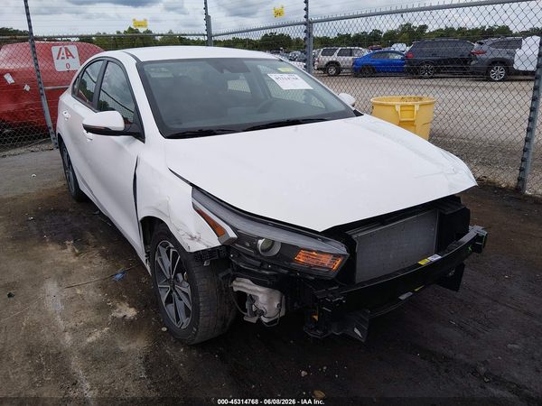 2022 KIA FORTE LXS