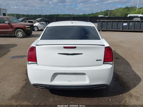 2020 CHRYSLER 300 TOURING
