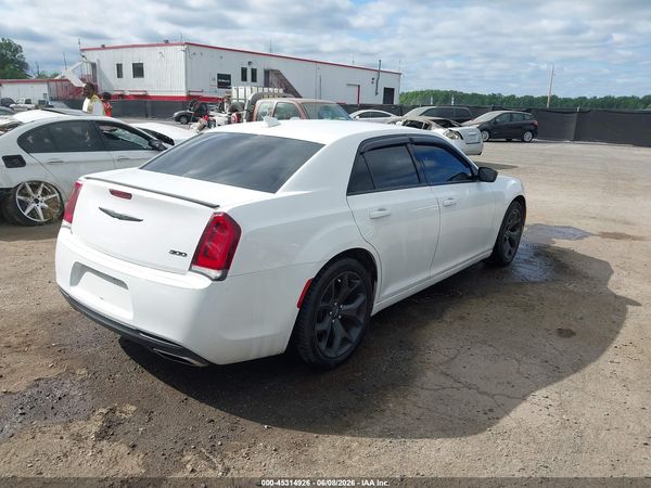 2020 CHRYSLER 300 TOURING