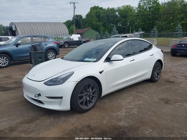 2021 TESLA MODEL 3