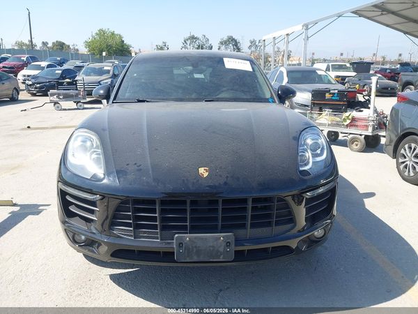 2016 PORSCHE MACAN S