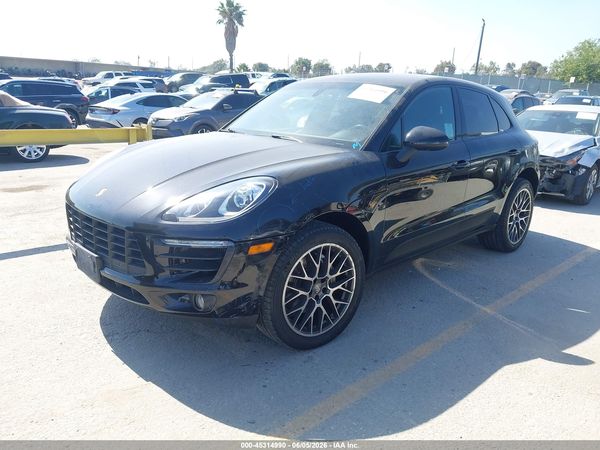 2016 PORSCHE MACAN S