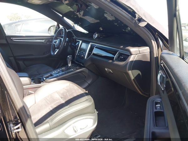 2016 PORSCHE MACAN S