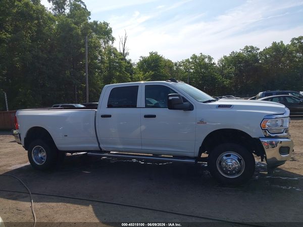 2024 RAM 3500 TRADESMAN  4X4 8' BOX