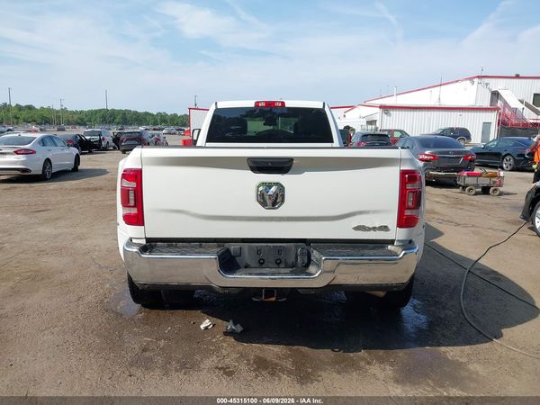 2024 RAM 3500 TRADESMAN  4X4 8' BOX