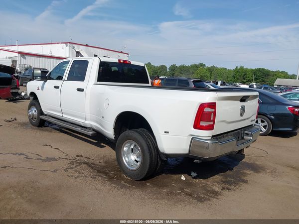 2024 RAM 3500 TRADESMAN  4X4 8' BOX