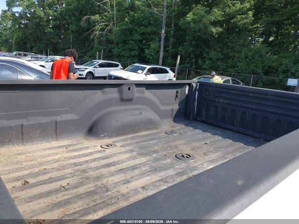 2024 RAM 3500 TRADESMAN  4X4 8' BOX