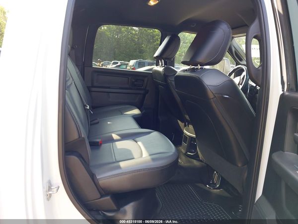 2024 RAM 3500 TRADESMAN  4X4 8' BOX