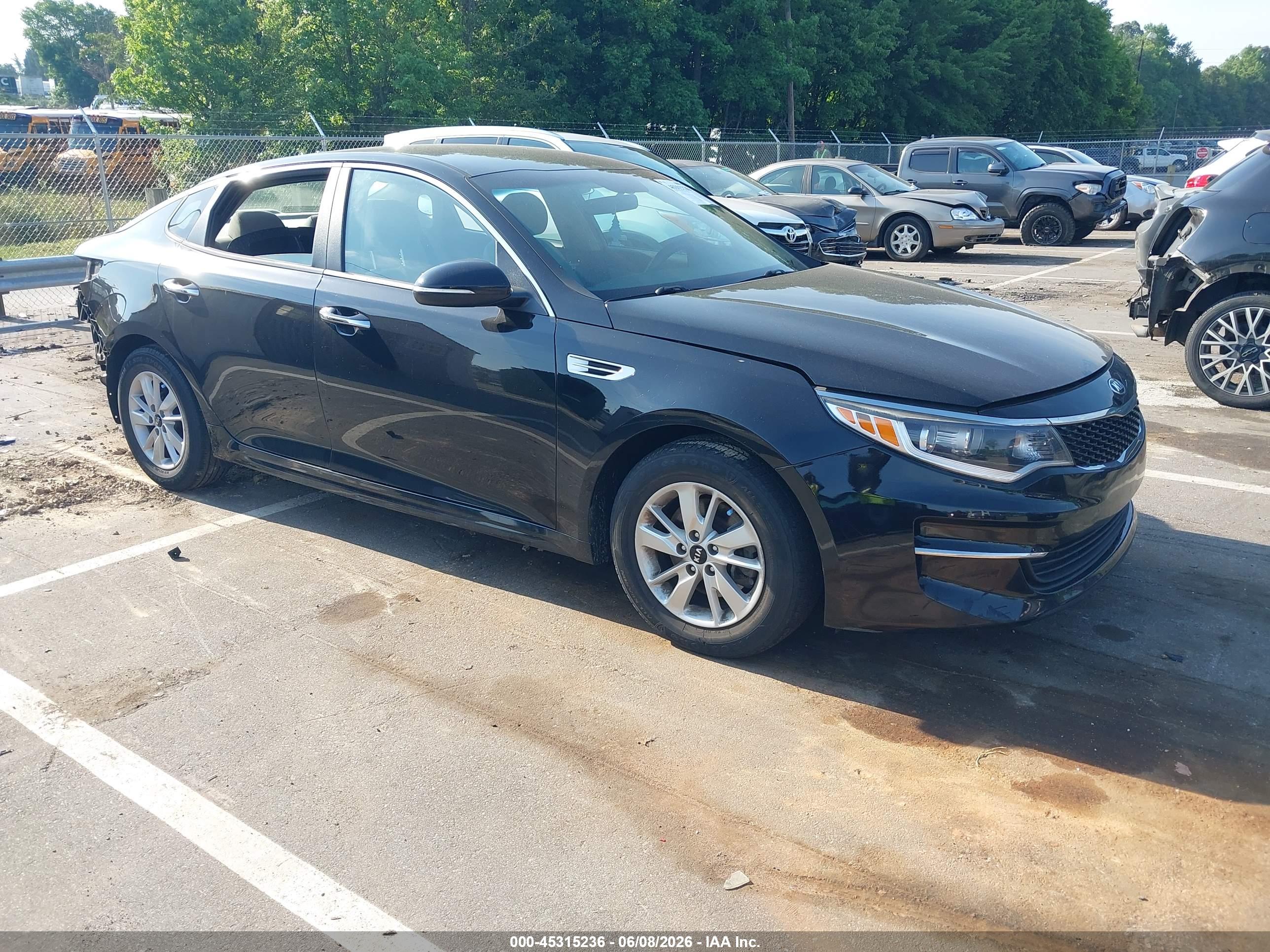 2016 KIA OPTIMA LX