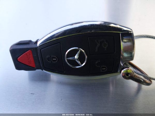 2013 MERCEDES-BENZ C 250 LUXURY/SPORT